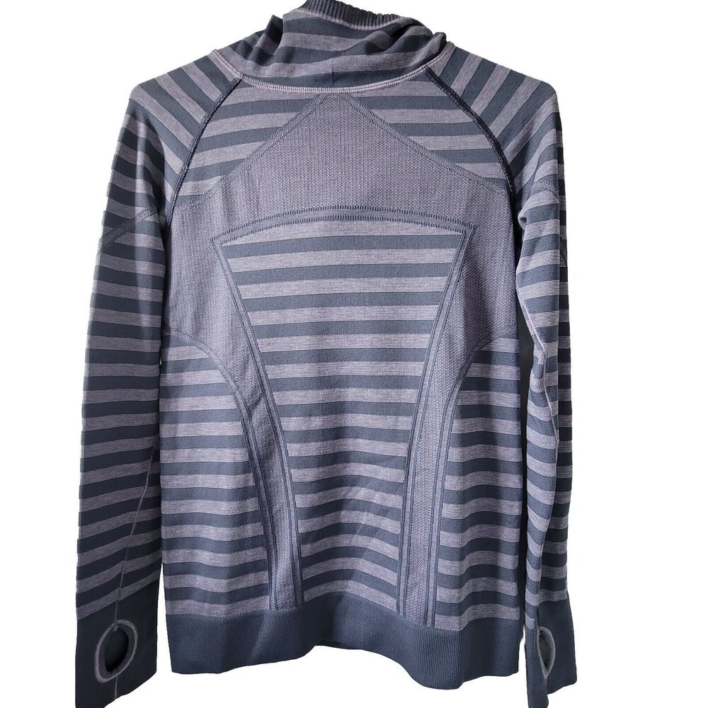 Ivivva  by lululemon Purple Girl hooded Pullover Top size 12